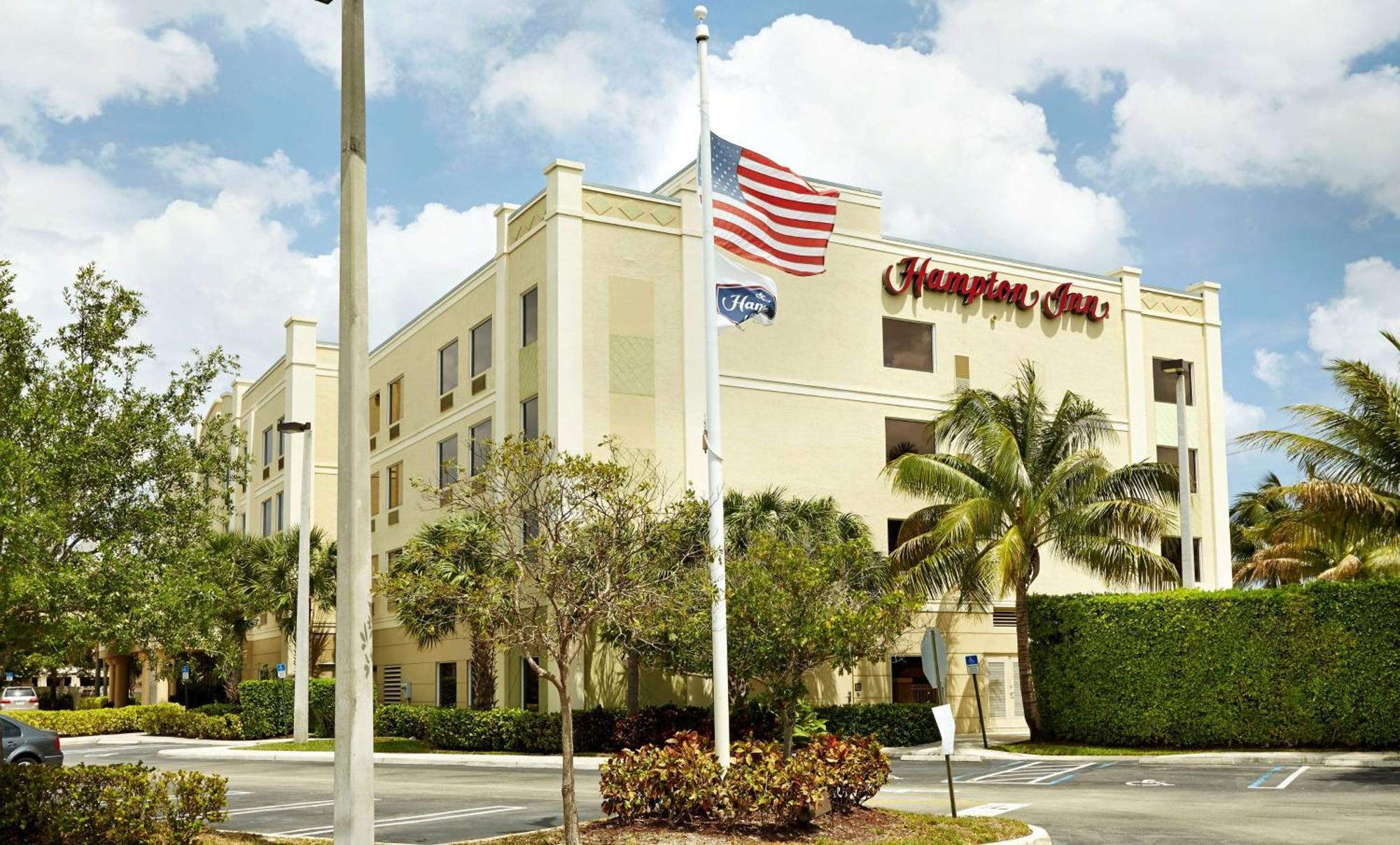 Hampton Inn West Palm Beach Central Airport Exterior foto